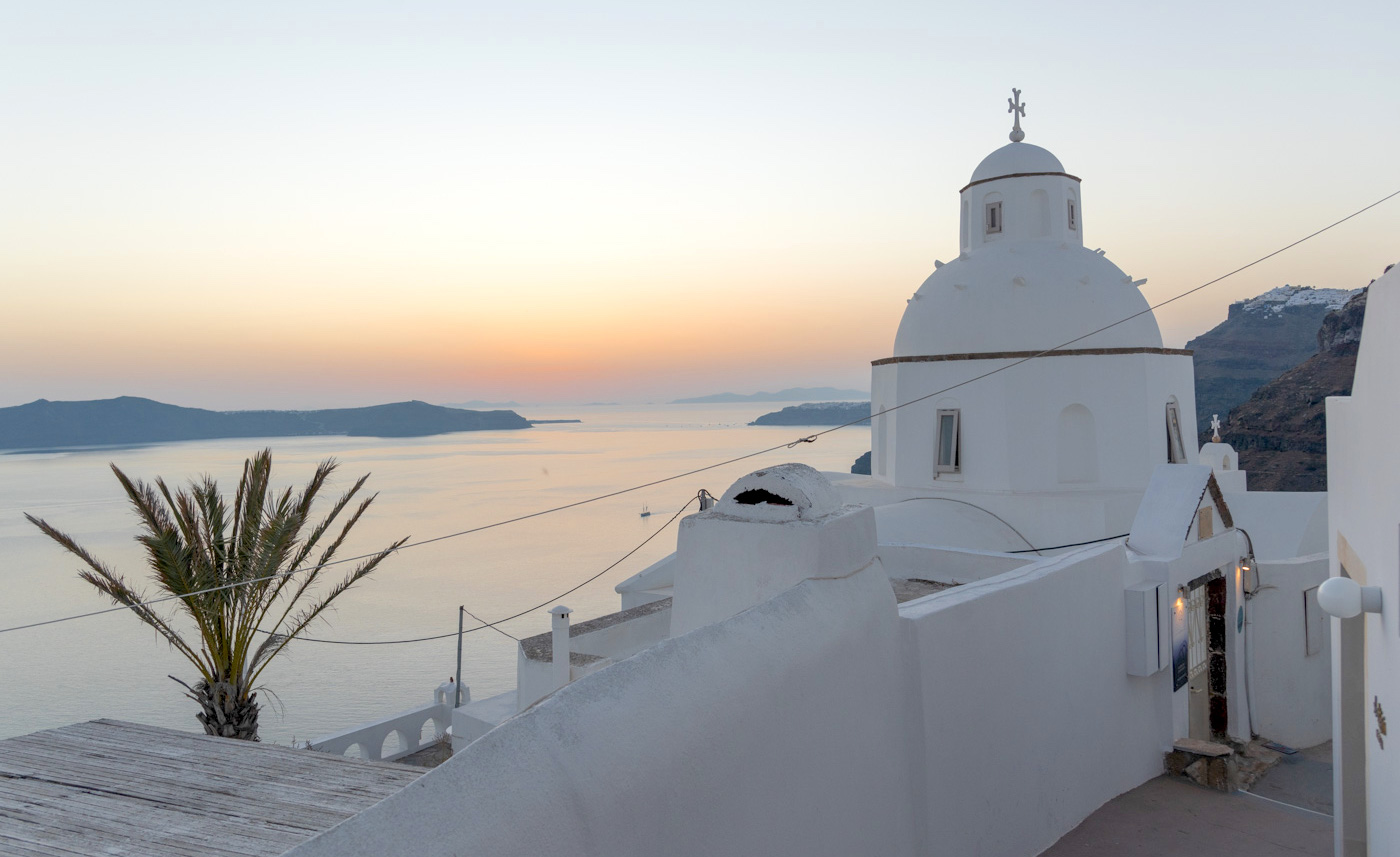 Fira à Santorin